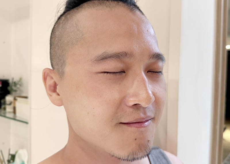 [啾團] IRITA擊退暗沉斑點,在家就能讓自己發亮有感-激亮瞬白淡斑精華/激亮瞬白維他命C面膜