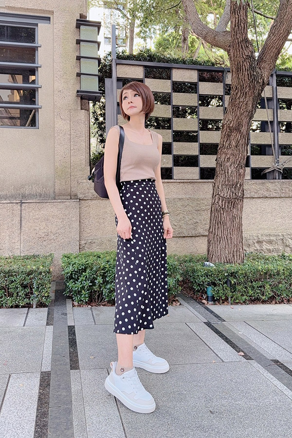 [啾團] FM SHOES好穿好走又好看,結合機能以及修飾感的好穿鞋款-NEUTRAL 雲感輕彈增高秒穿鞋