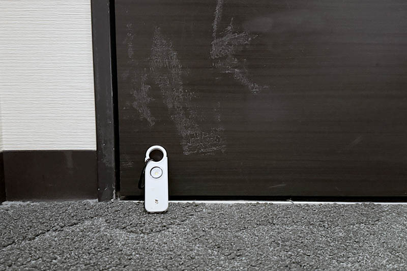 [啾團] 超強隨身警報器,旅行外出守護者,結合高頻率以及燈光,讓外出更安全