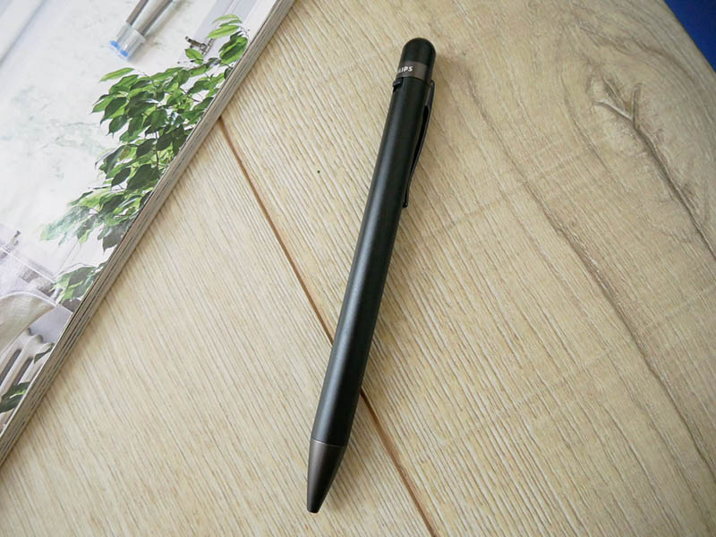 [啾團] 開會不用再抄筆記！Philips 小飛筆 VTR5900 幫你逐字稿＋AI摘要