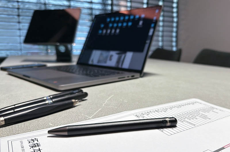 [啾團] 開會不用再抄筆記！Philips 小飛筆 VTR5900 幫你逐字稿＋AI摘要