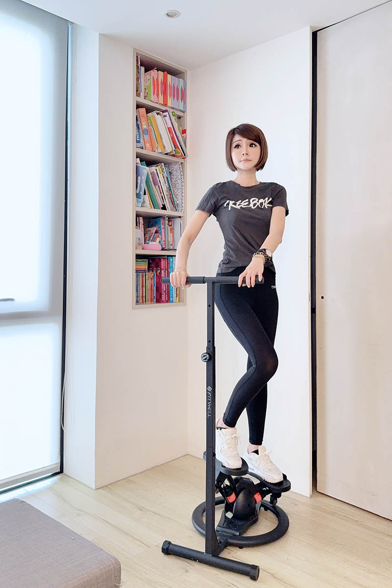[啾團] 小空間就可以燃燒卡路里,鍛鍊下半身強化核心肌群-FitWell 360度扭轉踏步機