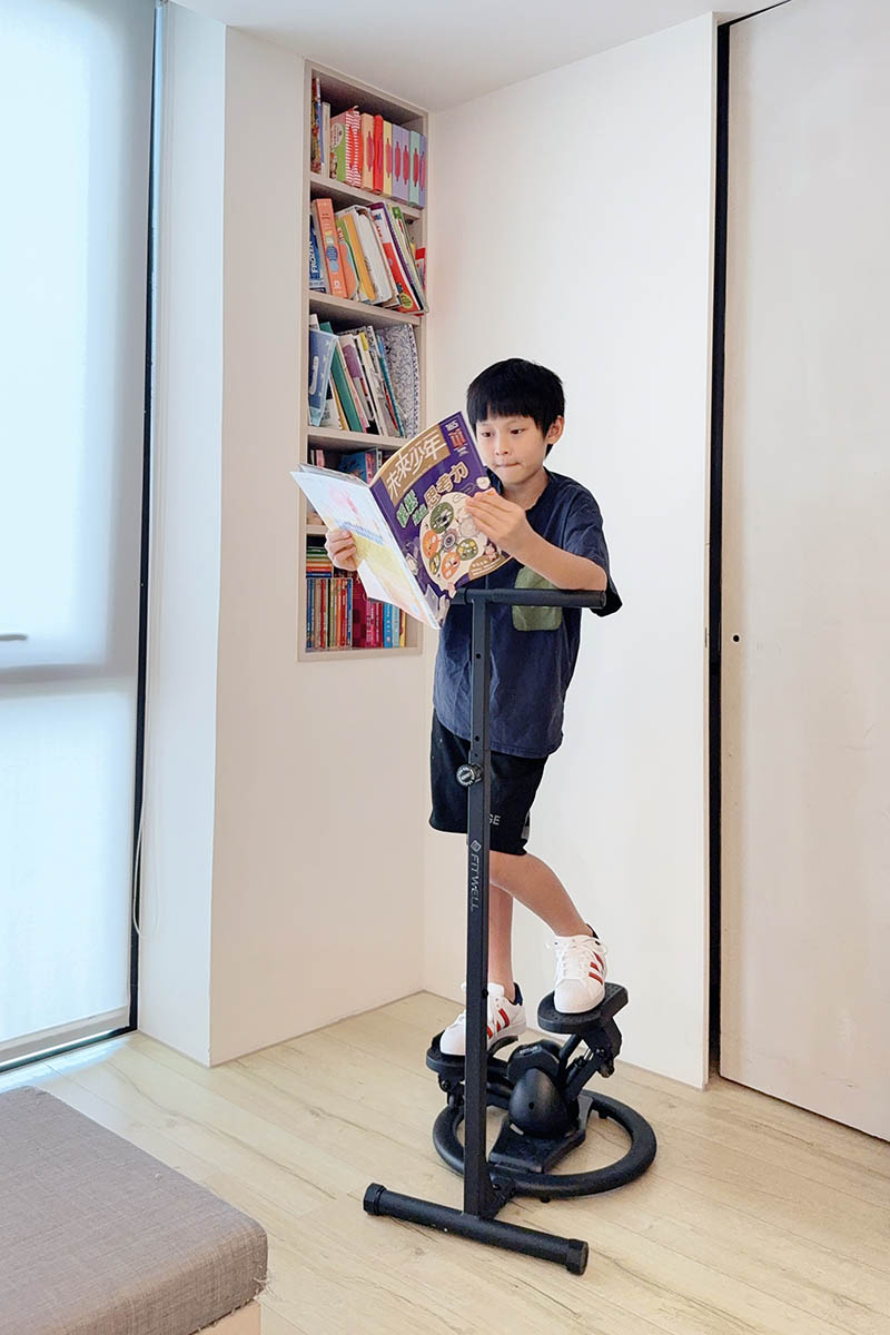 [啾團] 小空間就可以燃燒卡路里,鍛鍊下半身強化核心肌群-FitWell 360度扭轉踏步機