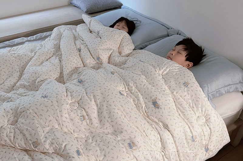 [啾團] 天絲床組.細緻到不想爬起來的超舒服床組+大人小孩枕頭(加開暖被)