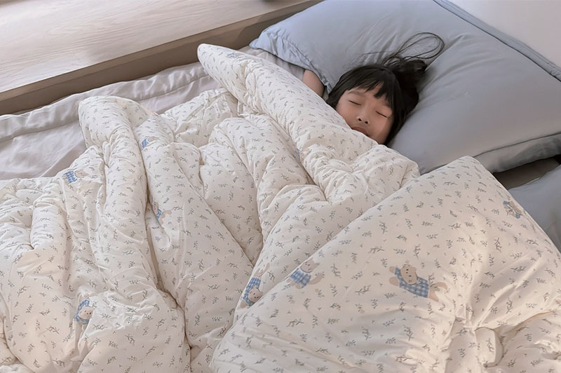 [啾團] 天絲床組.細緻到不想爬起來的超舒服床組+大人小孩枕頭(加開暖被)