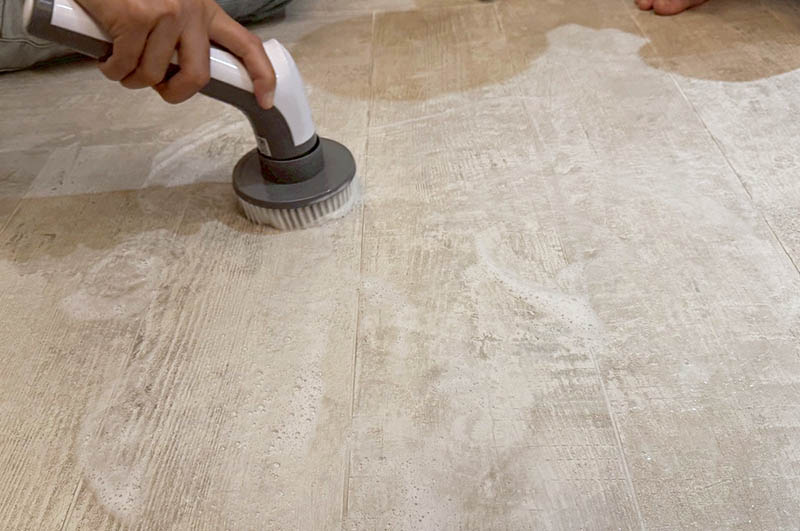 [啾團] GOOFINDS全防水電動清潔刷，不用再刷得半死，清潔也可以省力又優雅