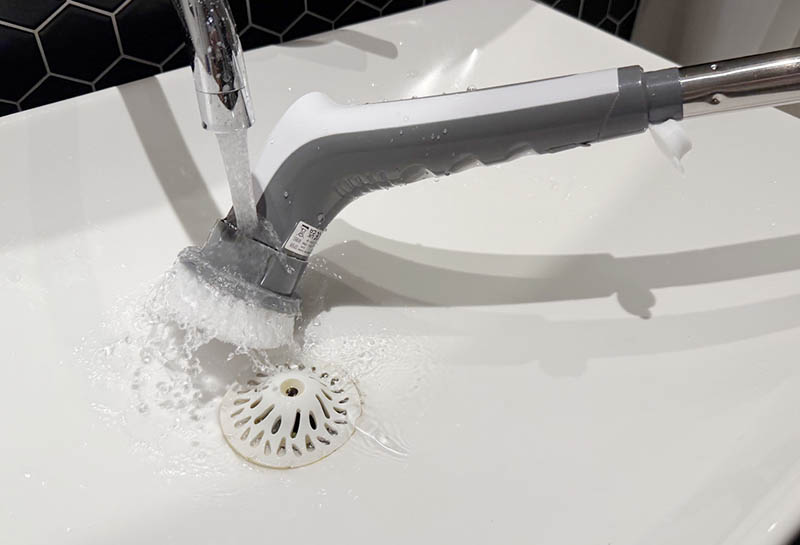 [啾團] GOOFINDS全防水電動清潔刷，不用再刷得半死，清潔也可以省力又優雅