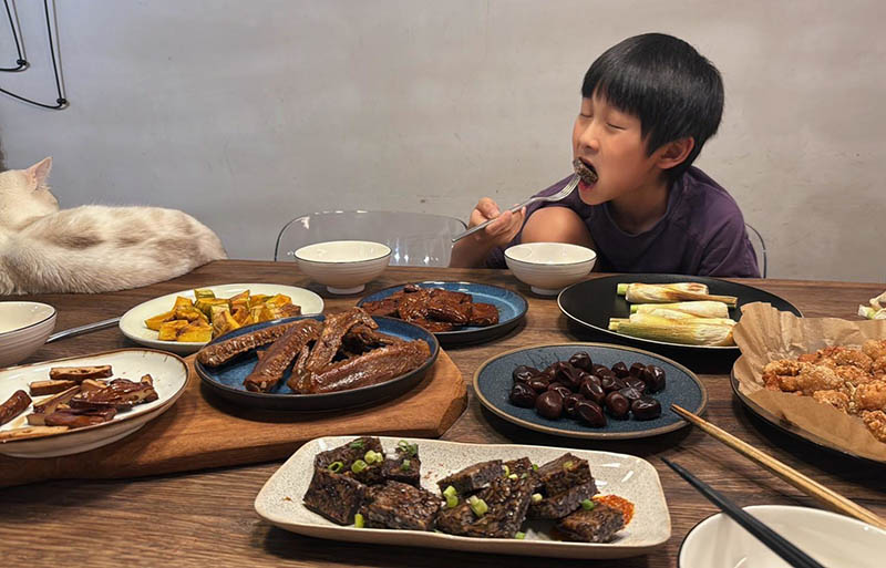 [啾團] 包飯店燻香滷味,滷味控注意！在家隨時都能吃到超好吃的煙燻滷味