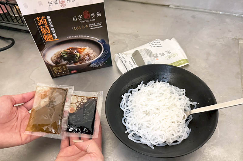 [啾團] 自在食刻低卡蒟蒻麵-無痛創造熱量差,愛吃也能控制熱量！輕鬆享瘦新食刻