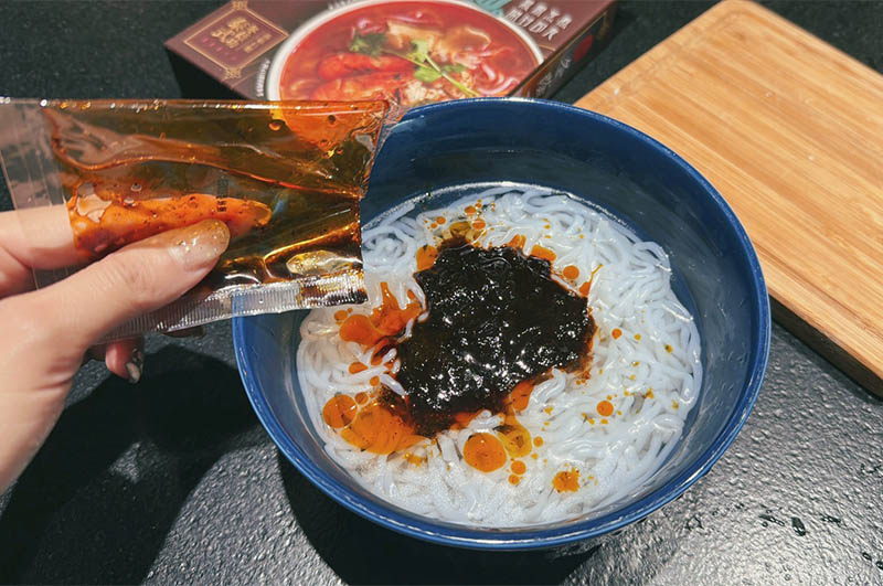 [啾團] 自在食刻低卡蒟蒻麵-無痛創造熱量差,愛吃也能控制熱量！輕鬆享瘦新食刻
