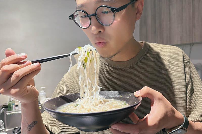 [啾團] 自在食刻低卡蒟蒻麵-無痛創造熱量差,愛吃也能控制熱量！輕鬆享瘦新食刻