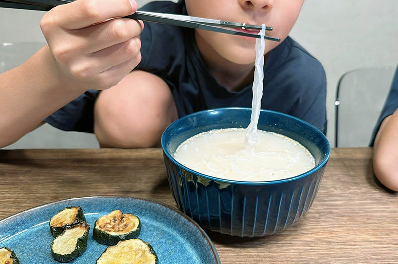 [啾團] 自在食刻低卡蒟蒻麵-無痛創造熱量差,愛吃也能控制熱量！輕鬆享瘦新食刻
