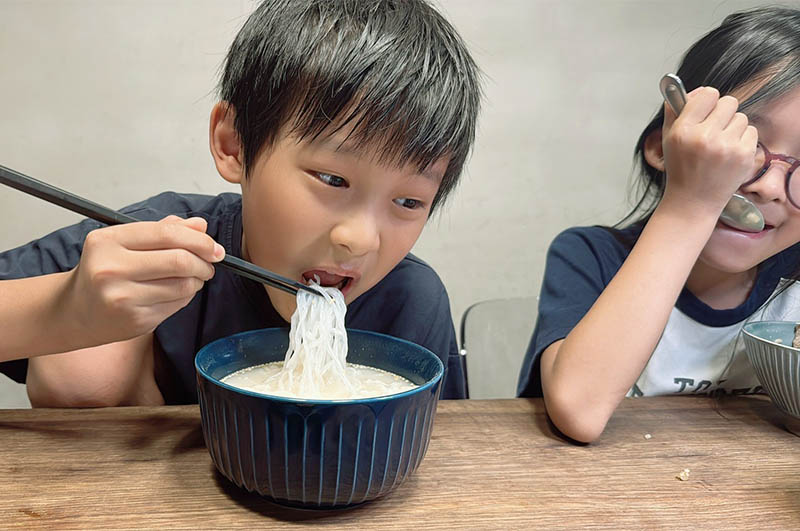 [啾團] 自在食刻低卡蒟蒻麵-無痛創造熱量差,愛吃也能控制熱量！輕鬆享瘦新食刻