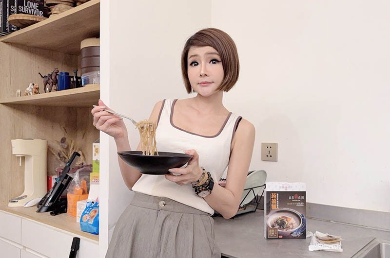 [啾團] 自在食刻低卡蒟蒻麵-無痛創造熱量差,愛吃也能控制熱量！輕鬆享瘦新食刻