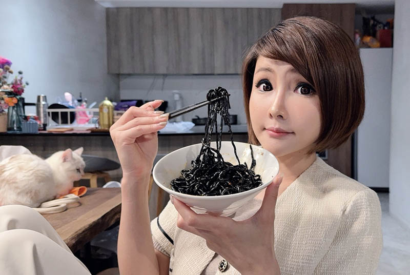 [啾團] 自在食刻低卡蒟蒻麵-無痛創造熱量差,愛吃也能控制熱量！輕鬆享瘦新食刻