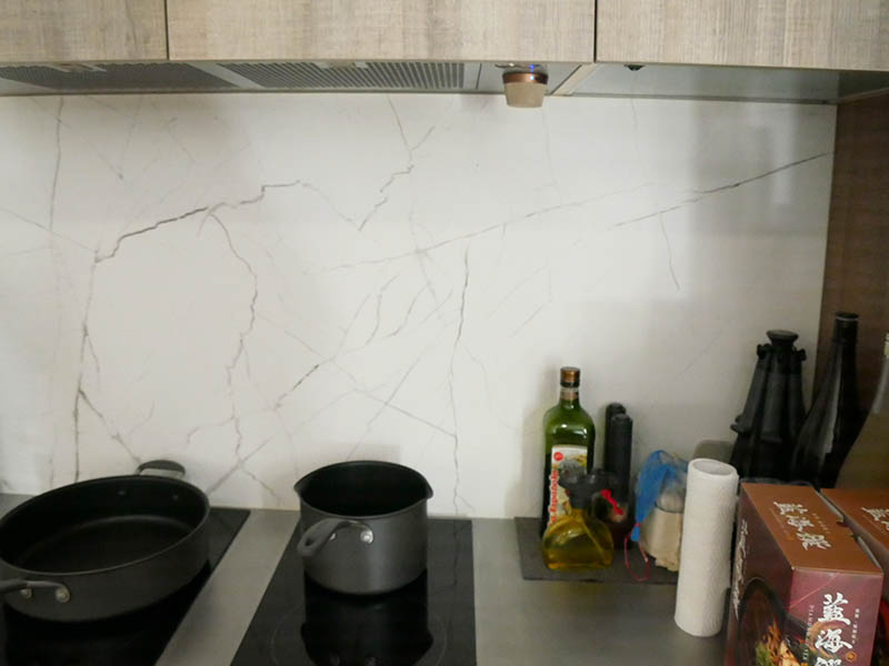 [啾團] Momax 1-Vibe Go小小一顆大大威力,迷你磁吸支架無線音箱(可攜式喇叭/無線藍牙喇叭)