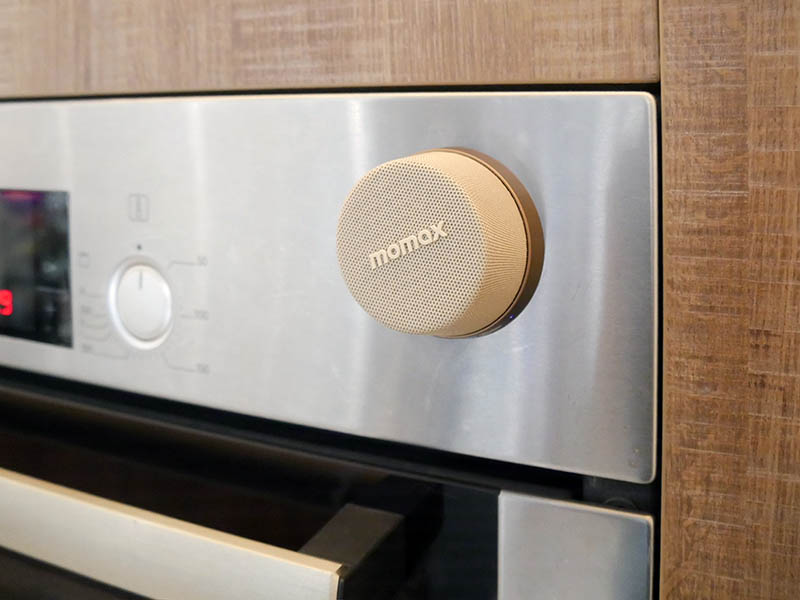 [啾團] Momax 1-Vibe Go小小一顆大大威力,迷你磁吸支架無線音箱(可攜式喇叭/無線藍牙喇叭)