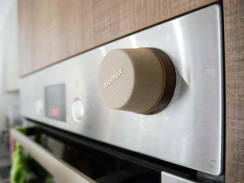 [啾團] Momax 1-Vibe Go小小一顆大大威力,迷你磁吸支架無線音箱(可攜式喇叭/無線藍牙喇叭)