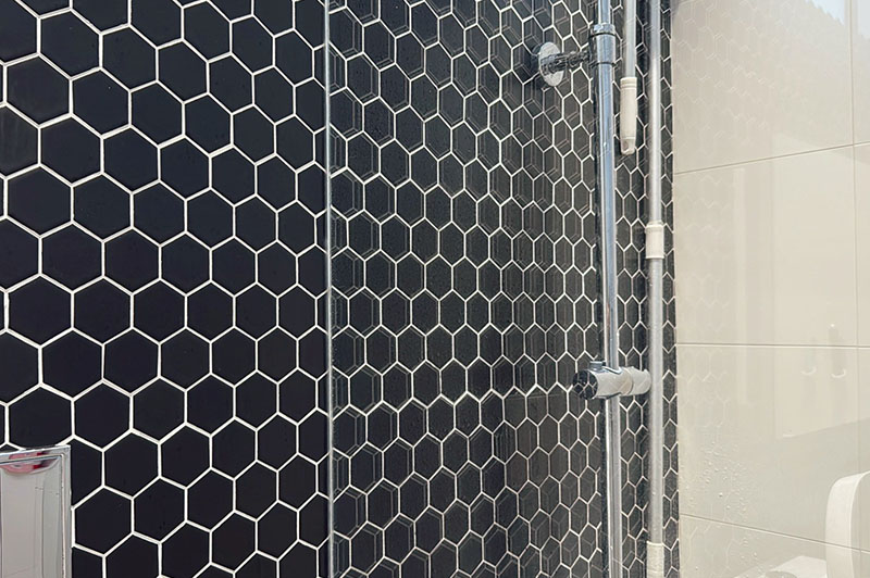 [啾團] GOOFINDS全防水電動清潔刷，不用再刷得半死，清潔也可以省力又優雅