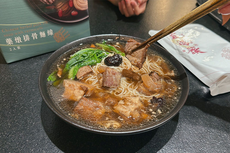 [啾團] 藍海饌,目前吃過最好吃的免冰宅配牛肉麵(台北牛肉麵節料理包雙冠王)