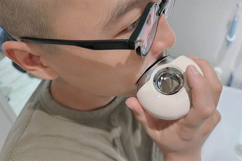 [啾團] one-meter刮鬍圈-小巧、續航強、磁吸好清潔——出門必帶的男士刮鬍神器