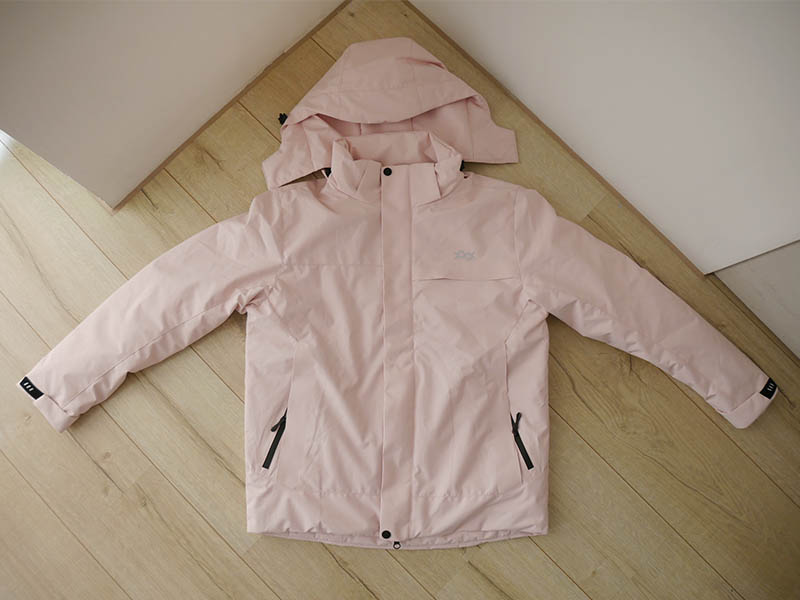 [啾團] WIWI冬天還是要又瘦又暖,下雪也不怕!第5代溫灸刷毛發熱衣,快速升溫7.2 °C