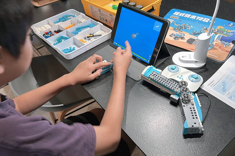 [啾團] 昌兒程式積木360合一/72合一套裝,AI時代來臨,訓練小朋友軟體硬體的應用及科學應用(內有實際使用影片)