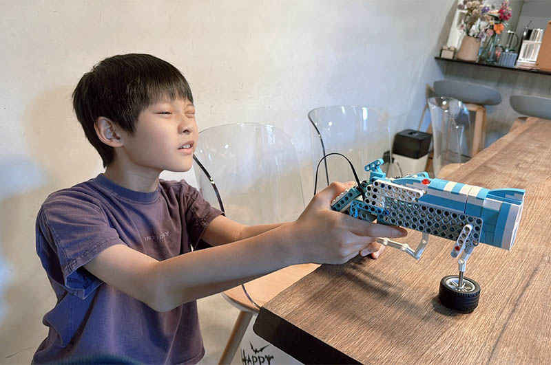 [啾團] 昌兒程式積木360合一/72合一套裝,AI時代來臨,訓練小朋友軟體硬體的應用及科學應用(內有實際使用影片)