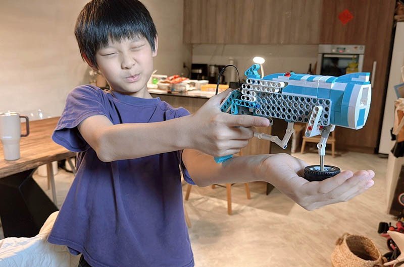 [啾團] 昌兒程式積木360合一/72合一套裝,AI時代來臨,訓練小朋友軟體硬體的應用及科學應用(內有實際使用影片)