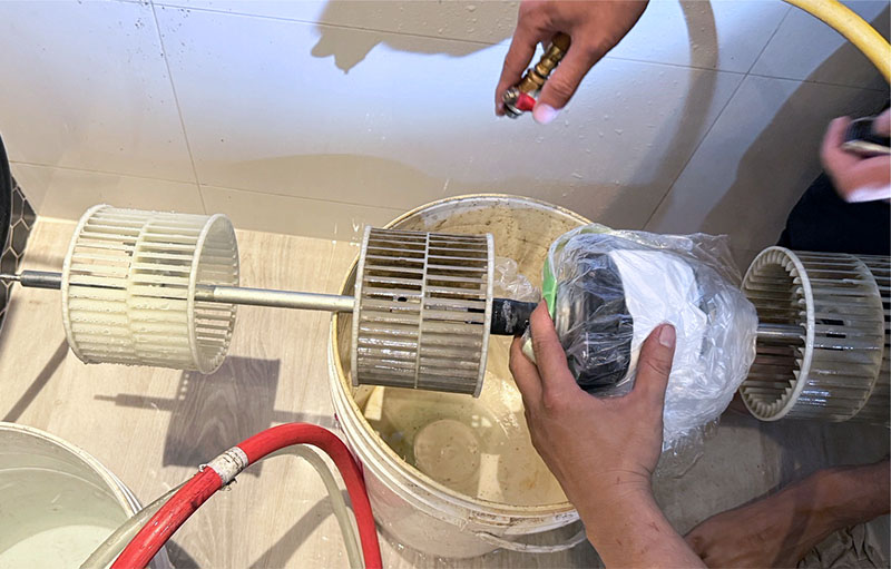 [啾團] 冷氣怪味OUT~換季必做！冷氣專業深度清洗到你家｜分離式/吊隱式 – 東昇空調