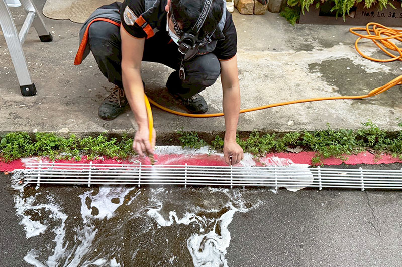 [啾團] 冷氣怪味OUT~換季必做！冷氣專業深度清洗到你家｜分離式/吊隱式 – 東昇空調