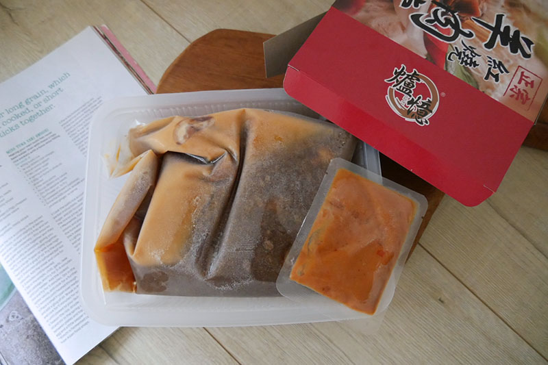 [啾團] 連孩子都搶著喝湯！湯頭一喝上癮！北港紅燒羊肉爐-爐憶羊肉爐真的太犯規了