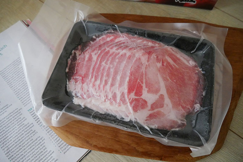 [啾團] 連孩子都搶著喝湯！湯頭一喝上癮！北港紅燒羊肉爐-爐憶羊肉爐真的太犯規了