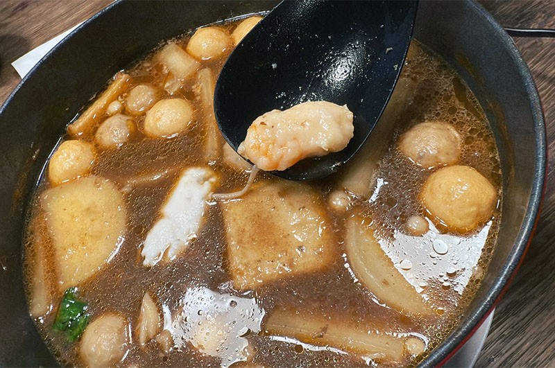 [啾團] 連孩子都搶著喝湯！湯頭一喝上癮！北港紅燒羊肉爐-爐憶羊肉爐真的太犯規了