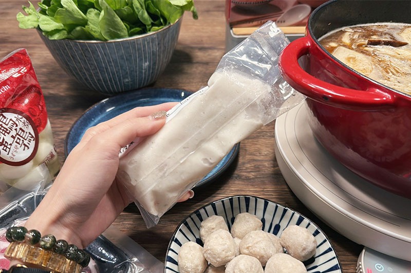 [啾團] 連孩子都搶著喝湯！湯頭一喝上癮！北港紅燒羊肉爐-爐憶羊肉爐真的太犯規了