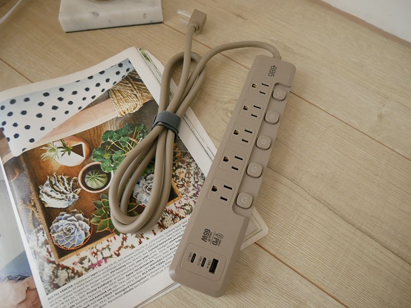 [啾團] 不只實用，還要好看，終於找到不想藏起來的延長線｜+886 極野家最美質感延長線
