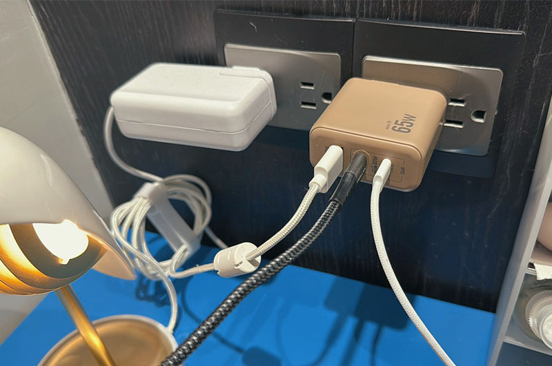 [啾團] 不只實用，還要好看，終於找到不想藏起來的延長線｜+886 極野家最美質感延長線