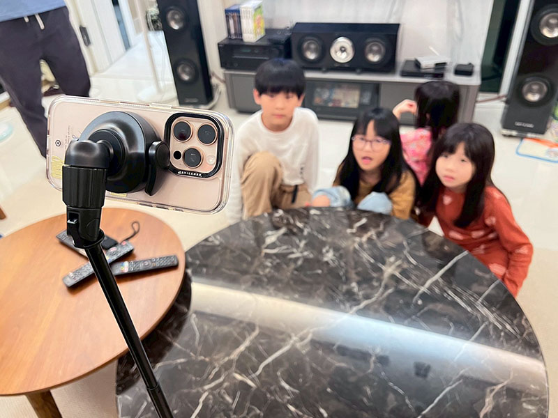 [啾團] 不用再當藏鏡人！質感機能兼具的拍攝神隊友JC TECH. SMART-X PRO 全方位磁吸腳架