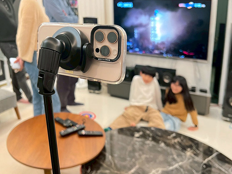 [啾團] 不用再當藏鏡人！質感機能兼具的拍攝神隊友JC TECH. SMART-X PRO 全方位磁吸腳架