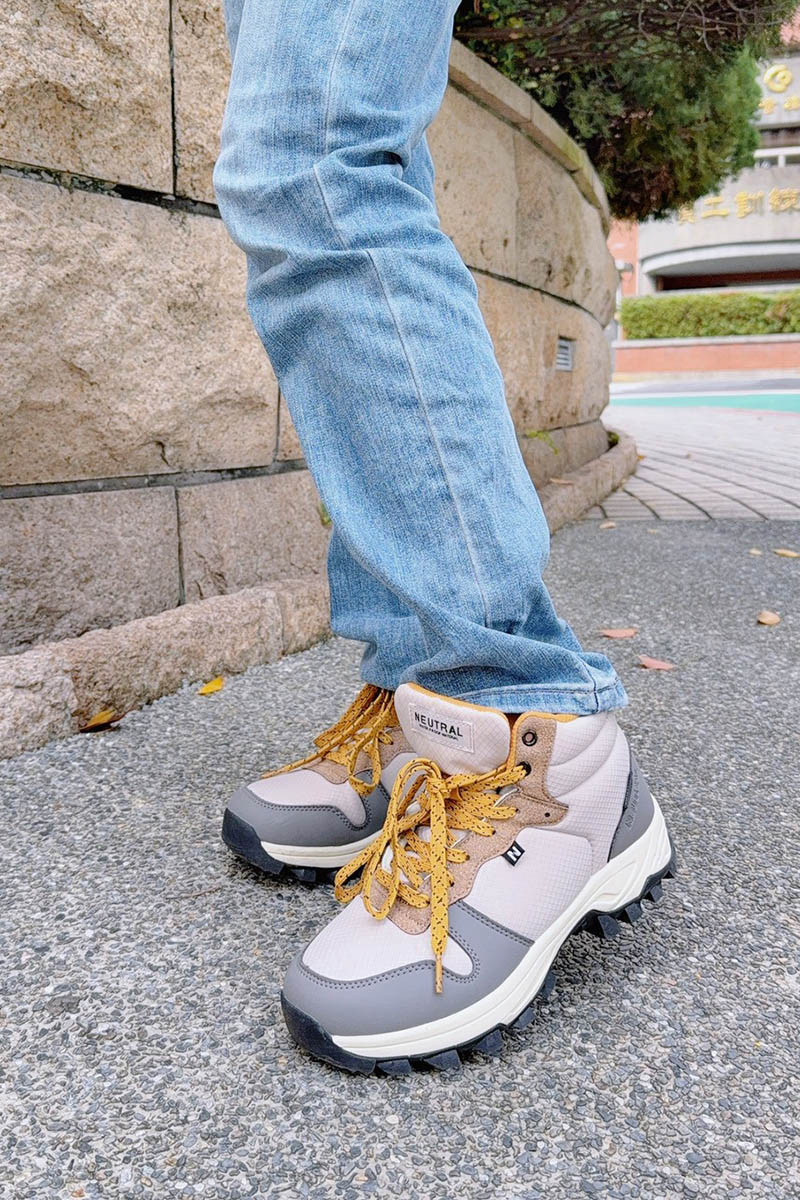 [啾團] 雪國旅行神隊友！[FM SHOES]+5°C 極境登山靴(冰爪)＆ 二穿保暖鞋，陪你征服冰天雪地