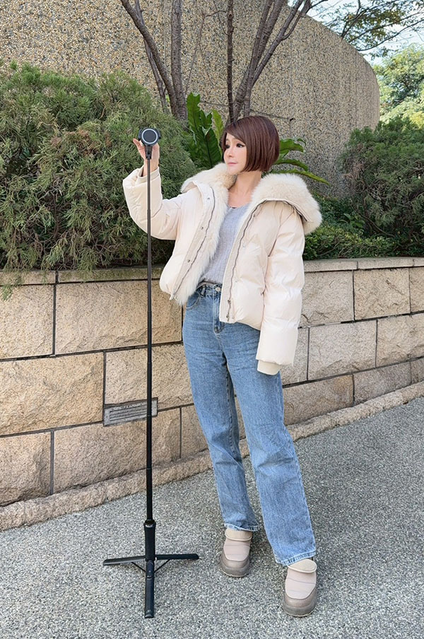 [啾團] 不用再當藏鏡人！質感機能兼具的拍攝神隊友JC TECH. SMART-X PRO 全方位磁吸腳架