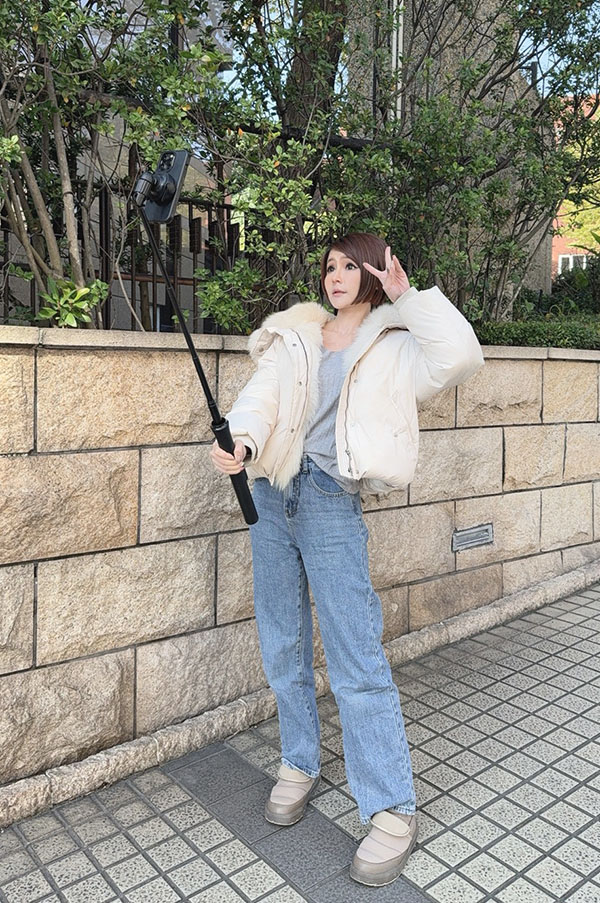 [啾團] 不用再當藏鏡人！質感機能兼具的拍攝神隊友JC TECH. SMART-X PRO 全方位磁吸腳架