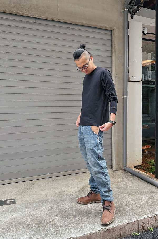 [啾團] 霸王級寒流我不怕！❄️ 一件抵兩件！秘密武器是它WIWI-墨金極燃暖絨發熱衣