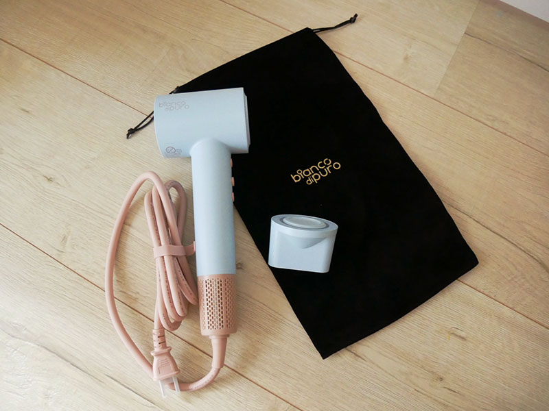 [啾團] 德國Bianco AURA國際全電壓高速負離子吹風機,出國終於不用再將就！不到2000元的「全電壓高速吹風機」實測直接勝過萬元款