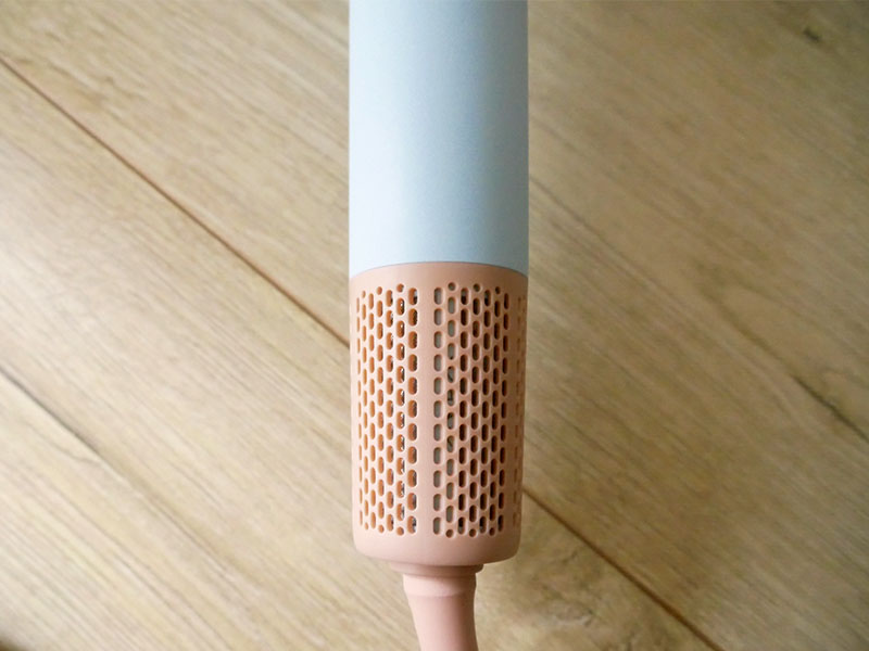 [啾團] 德國Bianco AURA國際全電壓高速負離子吹風機,出國終於不用再將就！不到2000元的「全電壓高速吹風機」實測直接勝過萬元款