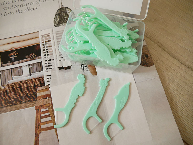 [啾團] 7天牙齒美白6.5階!在家就可以輕鬆美白,Lab52齒妍堂美白抗染雙效組合(齒妍堂兒童及三麗鷗浪漫限定系列)