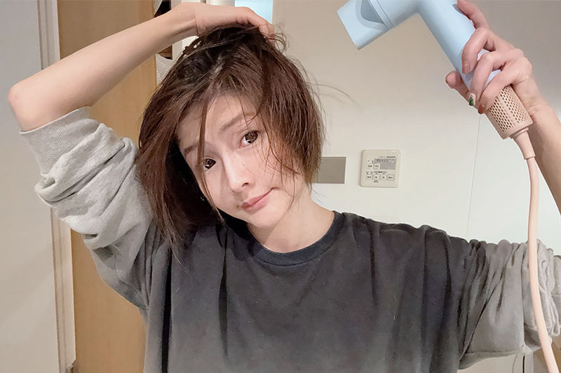 [啾團] 德國Bianco AURA國際全電壓高速負離子吹風機,出國終於不用再將就！不到2000元的「全電壓高速吹風機」實測直接勝過萬元款