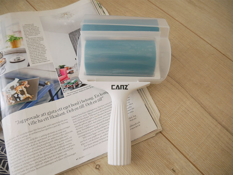 [啾團] 主婦激推的省錢大絕招！韓國爆紅「可水洗矽膠清潔滾輪」，打掃地板不再腰痠背痛！