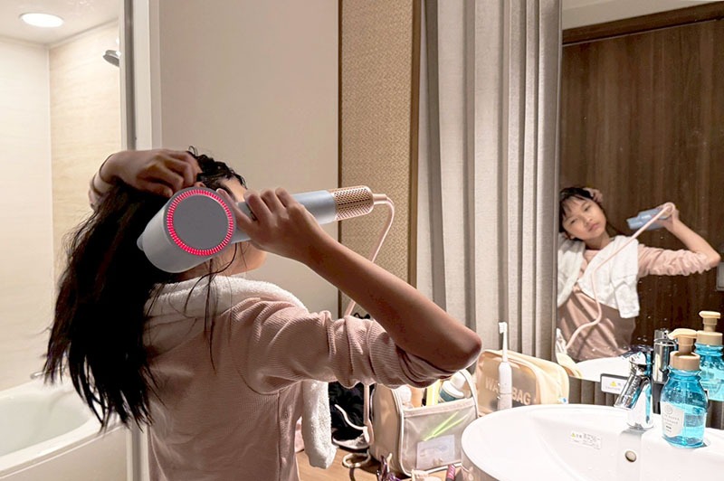 [啾團] 德國Bianco AURA國際全電壓高速負離子吹風機,出國終於不用再將就！不到2000元的「全電壓高速吹風機」實測直接勝過萬元款