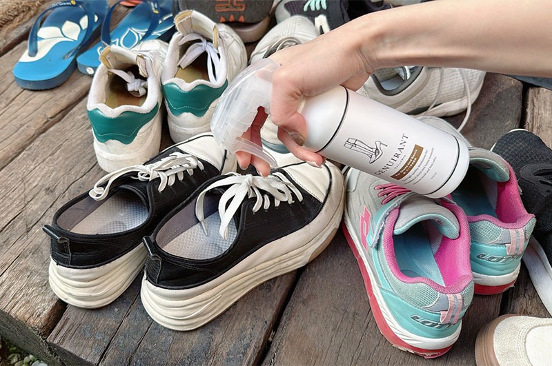 [啾團] 別讓「氣味」尷尬了你的生活！氣味判定師掛保證的居家除臭神器-日本GENUIRANT潔璃蘭 強力除臭劑